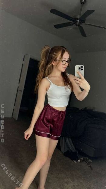 Full leaked Lyssaurora page private photo
