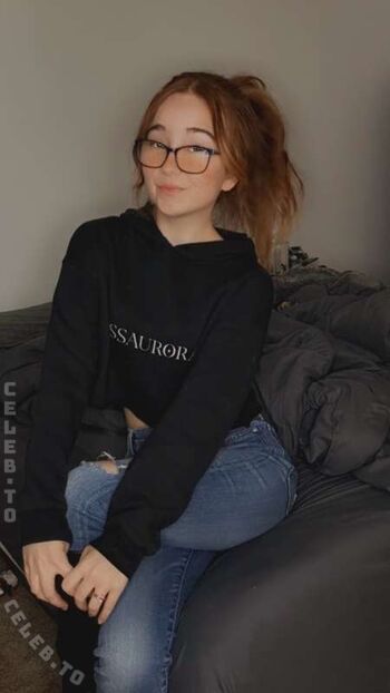 Full leaked Lyssaurora page private photo