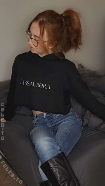 Full leaked Lyssaurora page private photo