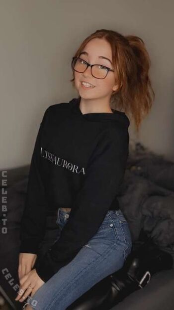 Full leaked Lyssaurora page private photo