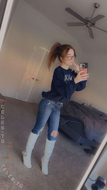 Full leaked Lyssaurora private photo