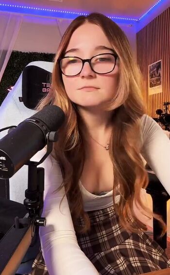 Lyssaurora