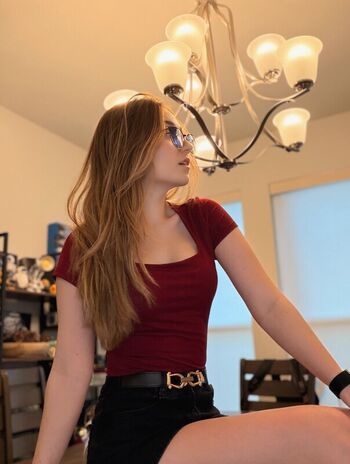 Full leaked Lyssaurora private photo