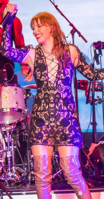 Lzzy Hale