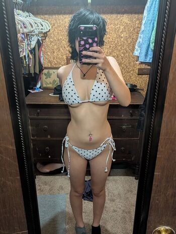 Full leaked Mrguemutt private photo