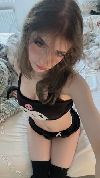 Full leaked Mmkindashy page private photo