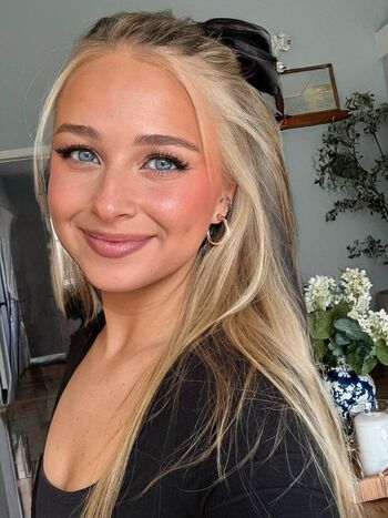 Full leaked Macimccarley private photo