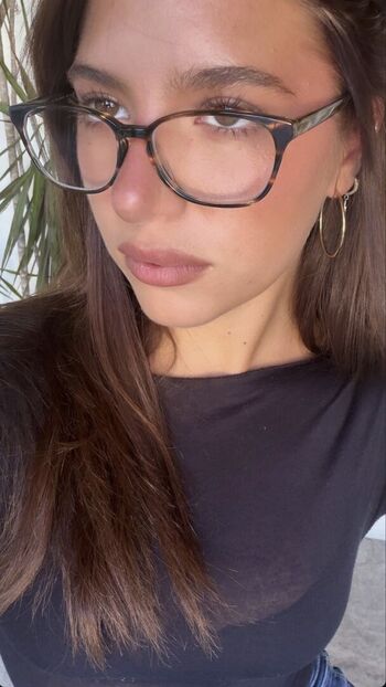 Full leaked Mackenzie ziegler private photo