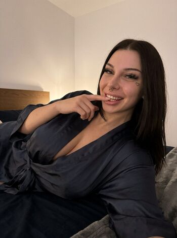 Full leaked Madde hays private photo