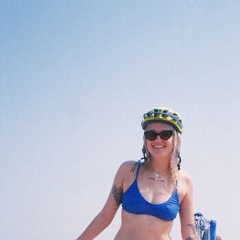 Full leaked Maddi nave private photo