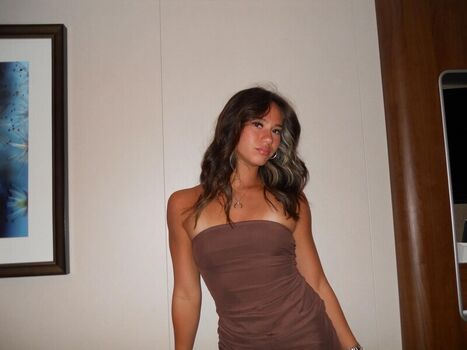 Full leaked Maddibells private photo