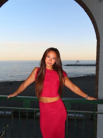Full leaked Maddibells private photo