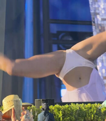 Full leaked Maddie ziegler private photo