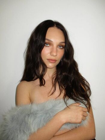 Full leaked Maddie ziegler private photo