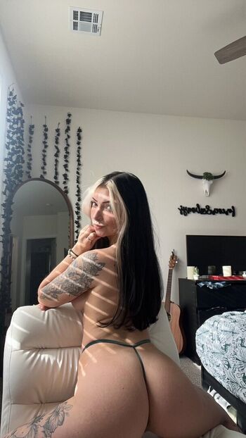 Full leaked Maddielippy private photo