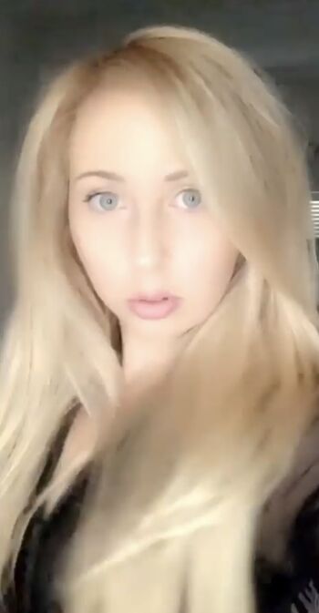 Full leaked Maddimegan private photo