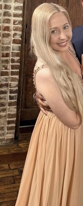 Full leaked Maddimegan private photo