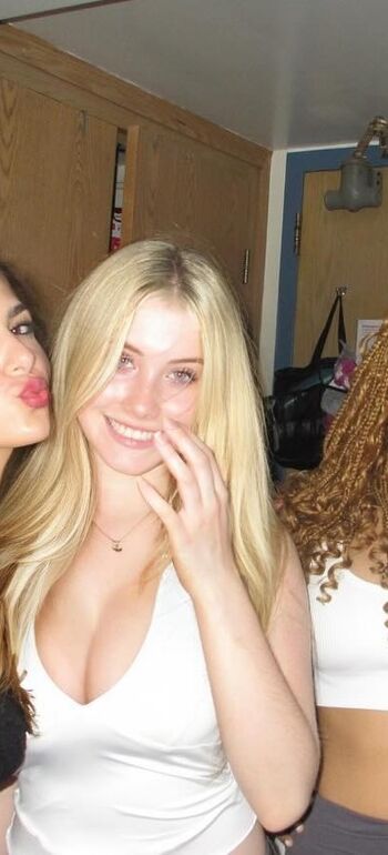 Full leaked Maddy arluna private photo