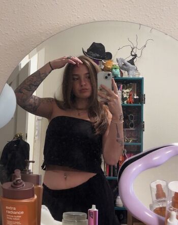 Full leaked Madiiii rose private photo