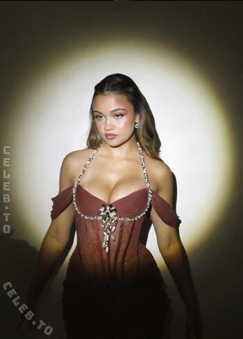 Full leaked Madison bailey private photo