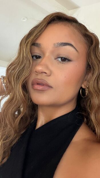 Full leaked Madison bailey page private photo