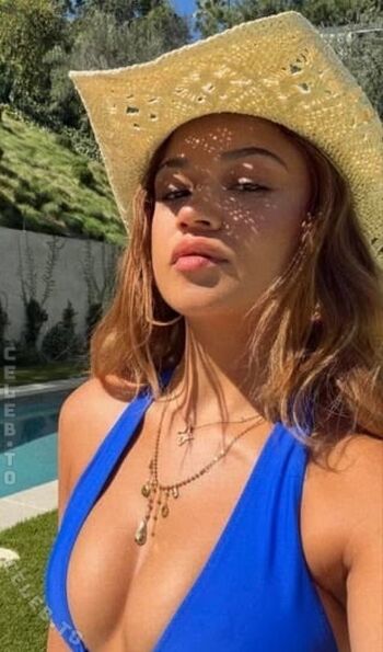 Full leaked Madison bailey private photo