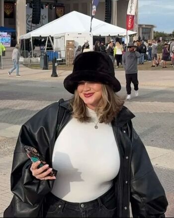 Full leaked Madisonmills private photo