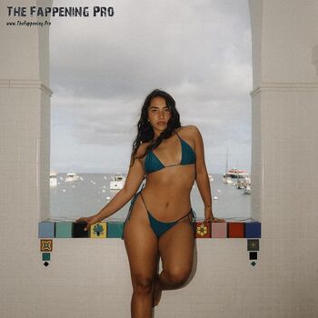 Full leaked Mae gomez private photo