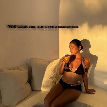 Full leaked Mae santos page private photo