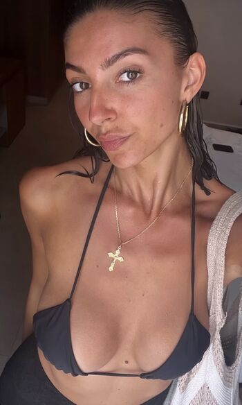 Full leaked Maelysse private photo