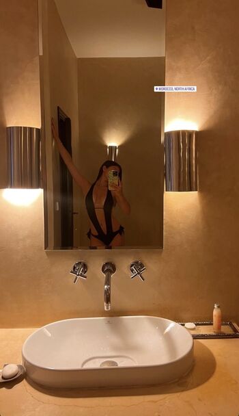 Full leaked Maevajjnn private photo