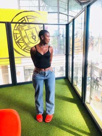 Full leaked Mafezie buthelez huge curvy booty private photo