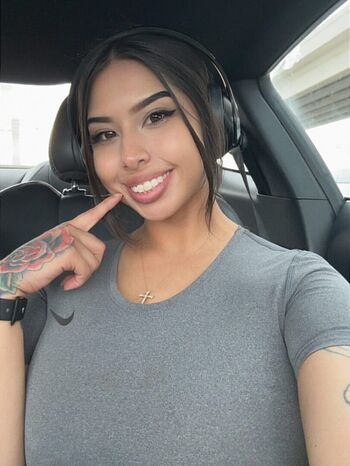 Full leaked Magzcow page private photo