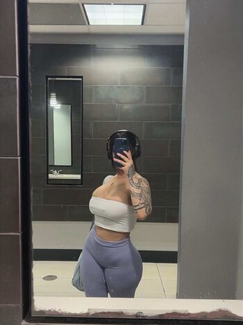 Full leaked Magzcow private photo