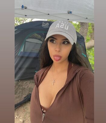 Full leaked Magzcow private photo