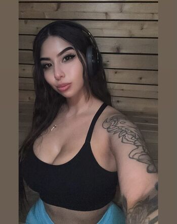 Full leaked Magzcow private photo