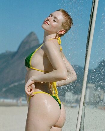 Full leaked Mai buzzcut page private photo