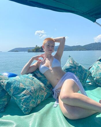 Full leaked Mai buzzcut page private photo