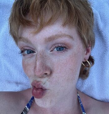 Full leaked Mai buzzcut private photo