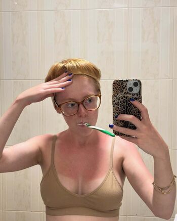 Full leaked Mai buzzcut private photo
