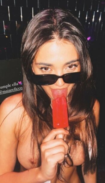 Full leaked Maia reficco private photo