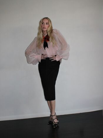 Full leaked Maika monroe page private photo