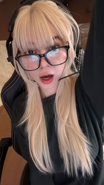 Maimy Nyan [social media]