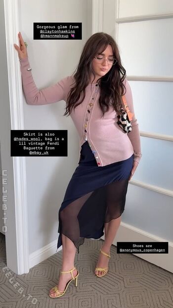 Full leaked Maisie williams page private photo
