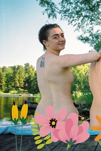 Full leaked Maisie williams private photo