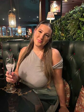 Full leaked Maisyjrobertson private photo