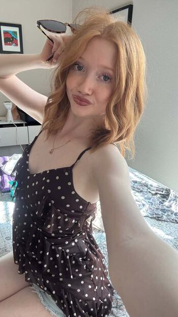 Makenna Kelly / Lifewithmak