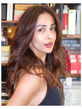 Full leaked Malaika arora private photo