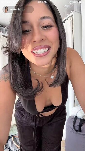 Full leaked Maleni cruz private photo
