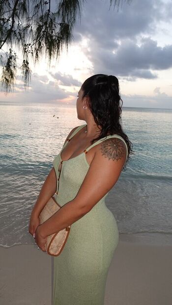 Full leaked Maleni cruz private photo